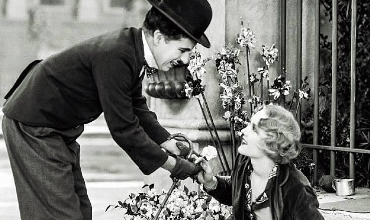 Crítica de “Luces de la ciudad” de Charles Chaplin (1931) – Cinefilo Serial